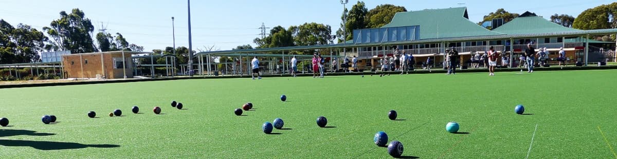 picture of a bowling green 